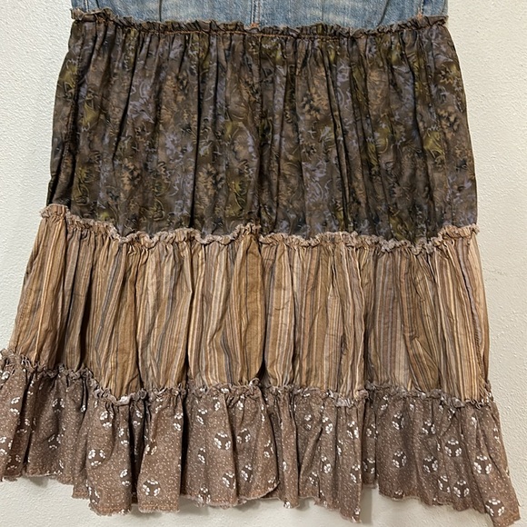 Mudd Jeans  Boho Tiered Denim and Floral Cotton Ruffle Skirt - Picture 3 of 10